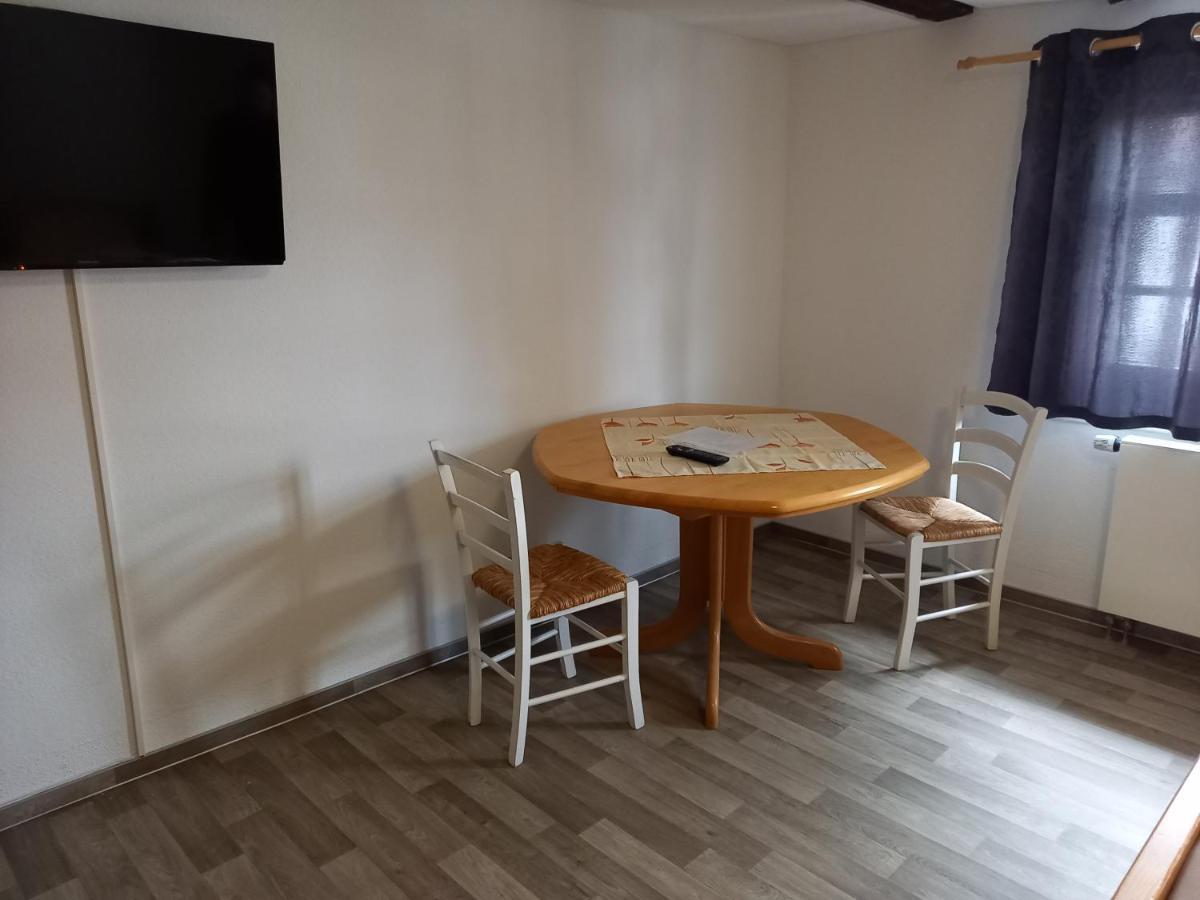 Wollroeder Krug Hotel Guxhagen Ngoại thất bức ảnh