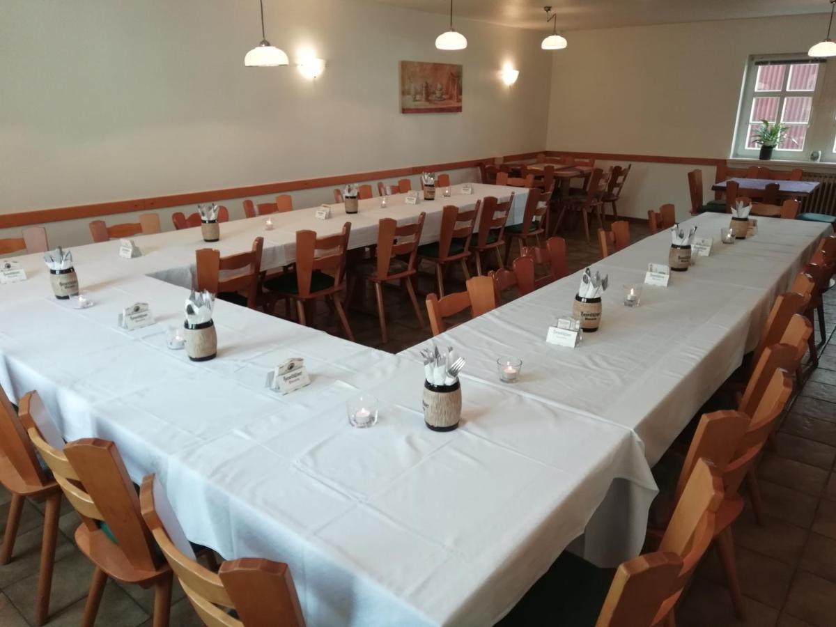 Wollroeder Krug Hotel Guxhagen Ngoại thất bức ảnh